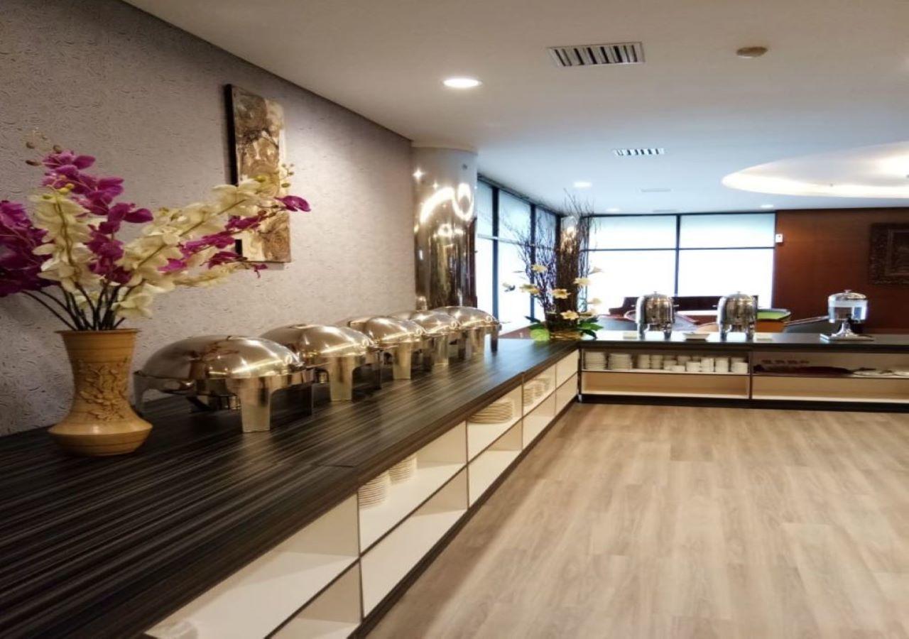 Sanno Hotel Jakarta Exterior photo
