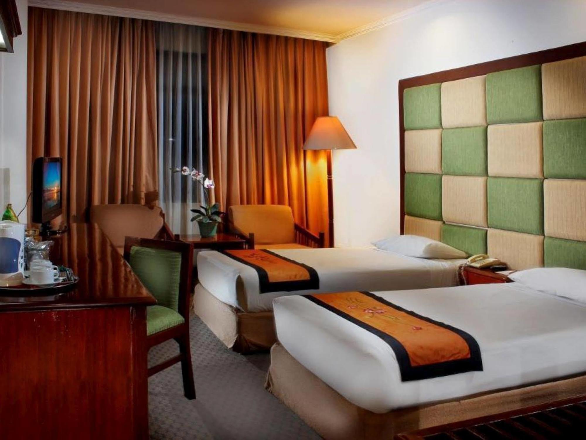 Sanno Hotel Jakarta Exterior photo